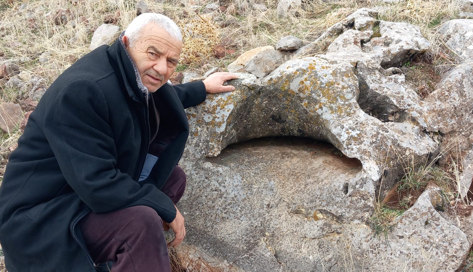 OTURAK TAŞI/ KOLTUK TAŞI